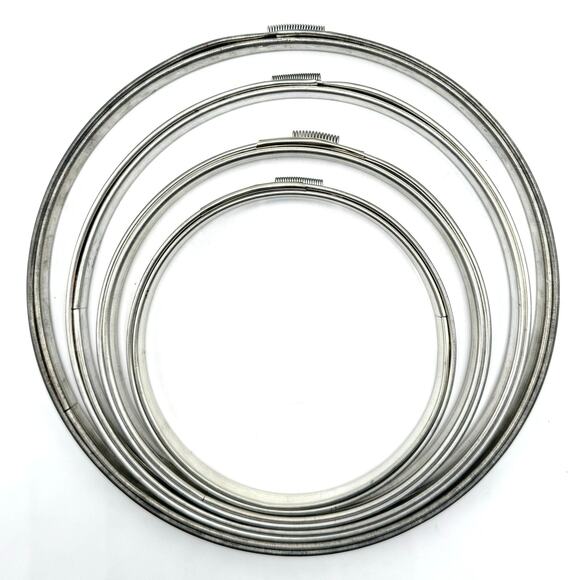 Lot 4 Vintage Metal Embroidery Hoops 5 6 7 8 in Cork Lined Spring Tension Round - Picture 1 of 6